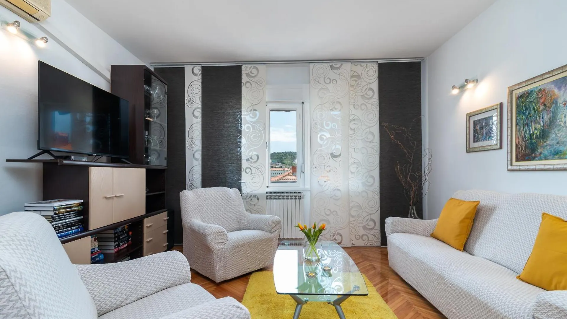 Apartment Lota-Trogir  Trogir